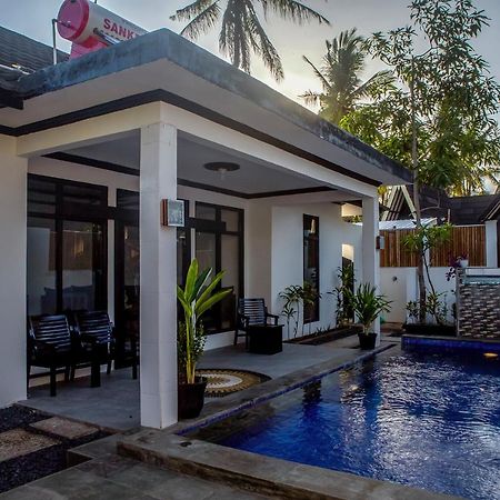 Sanctum Dive Villa With Private Pool Гили Траванган Экстерьер фото